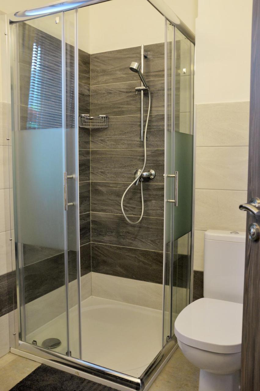Apartmany Polevsko Bagian luar foto