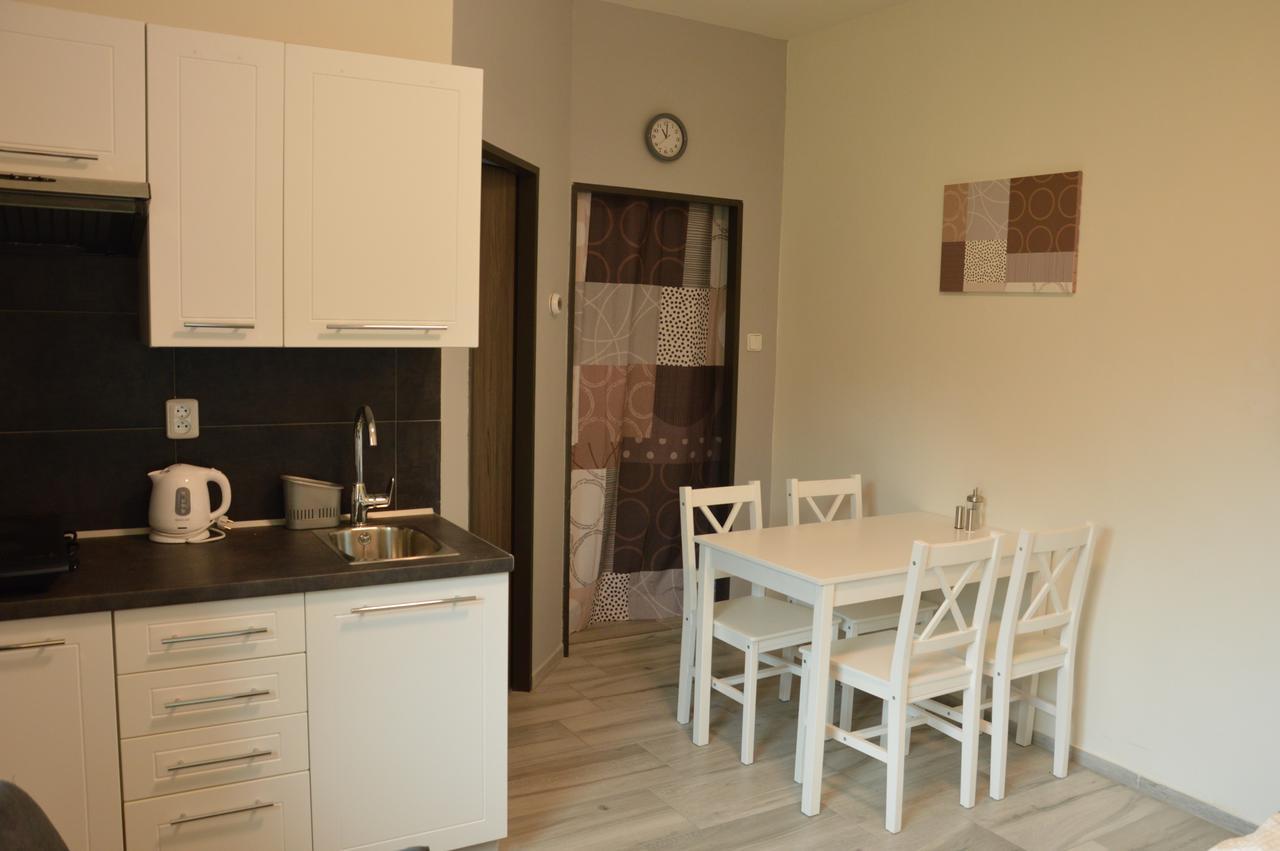 Apartmany Polevsko Bagian luar foto